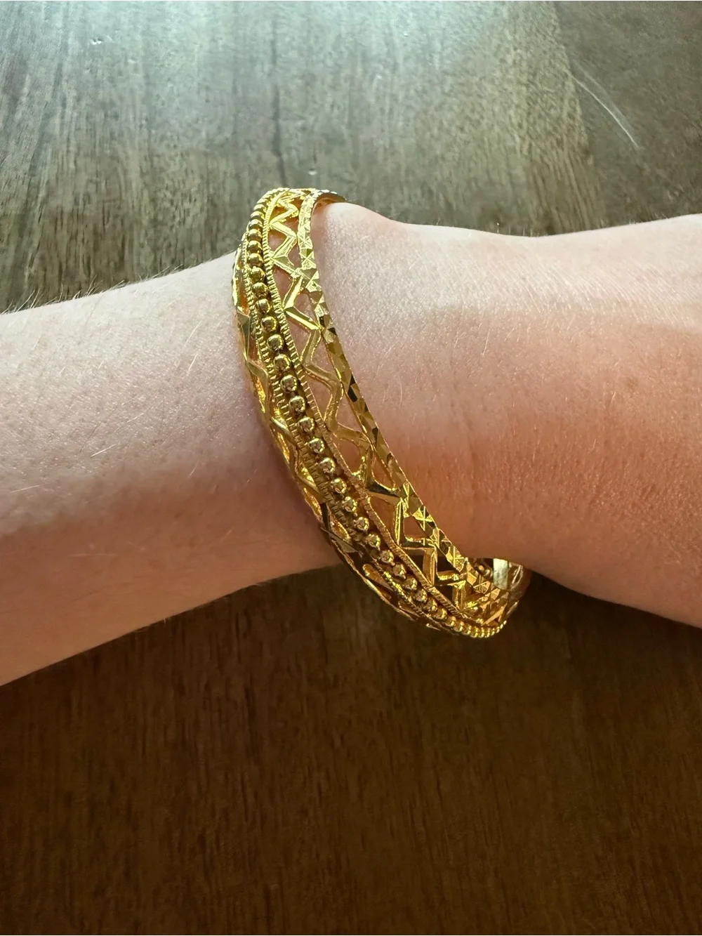 Vintage Gold Filigree Bangle Bracelet